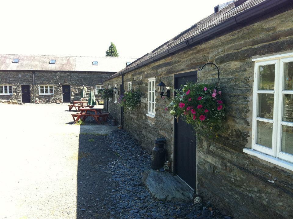 The Oakeley Arms Hotel Maentwrog ภายนอก รูปภาพ