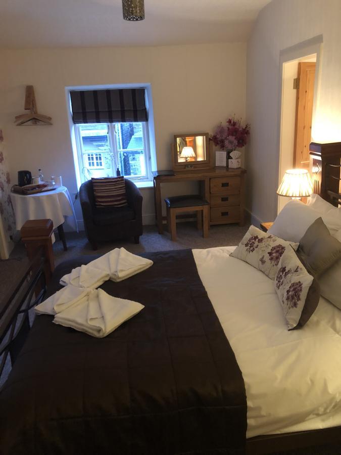 The Oakeley Arms Hotel Maentwrog ภายนอก รูปภาพ