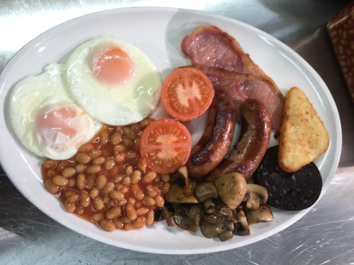 The Oakeley Arms Hotel Maentwrog ภายนอก รูปภาพ